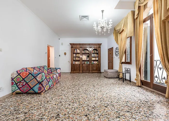 Palazzo Eremite ונציה